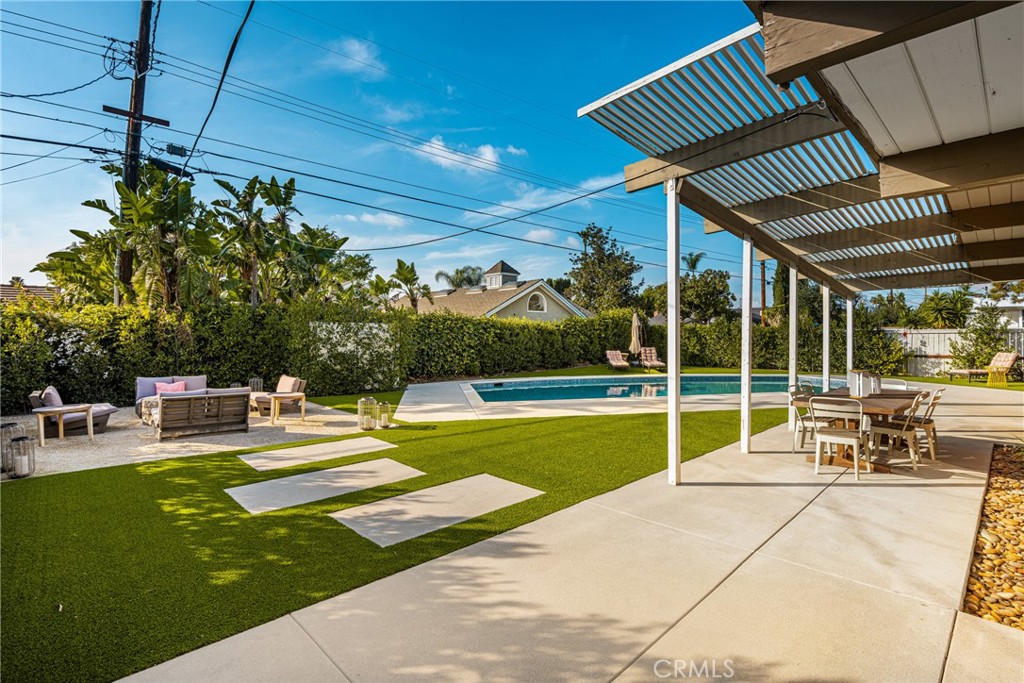 732 S Woodland Street