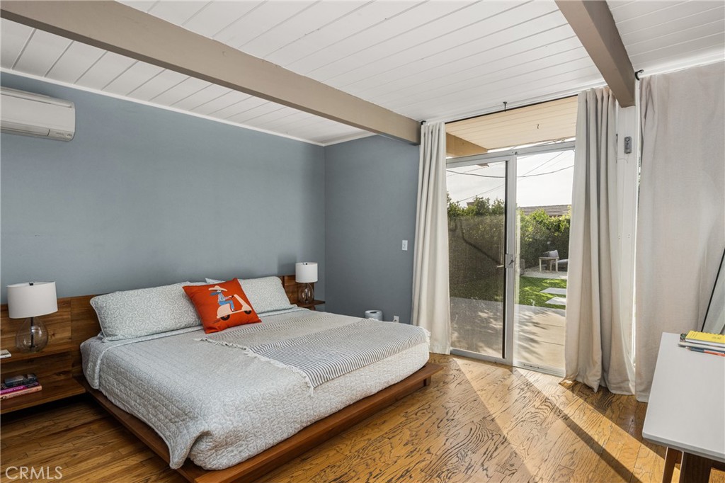 732 S Woodland Street