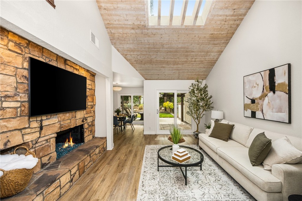 6164 E morningview drive