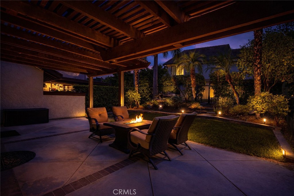 6164 E morningview drive