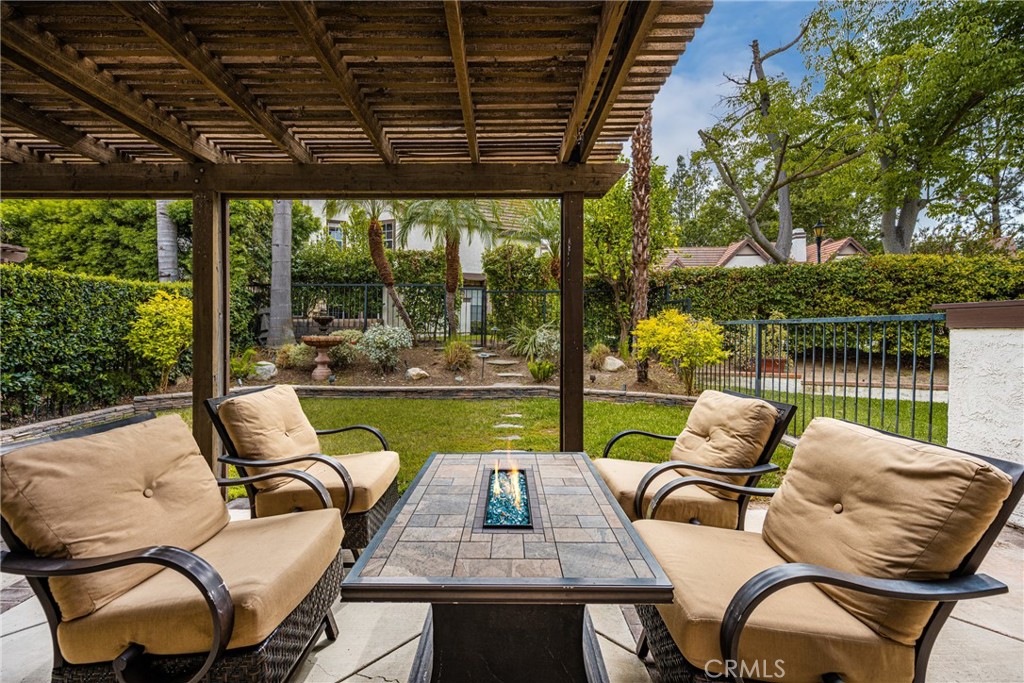 6164 E morningview drive