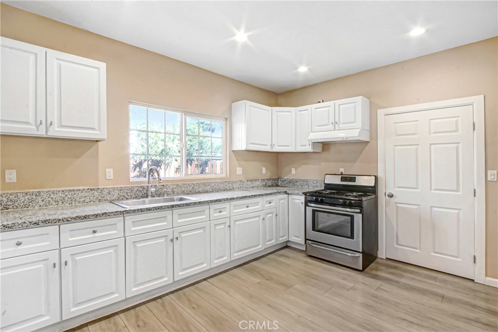 2249 Serrano