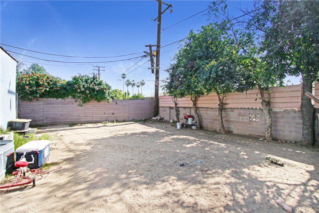 2249 Serrano