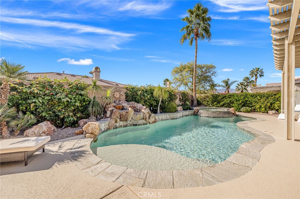 79851 Parkway Esplanade N