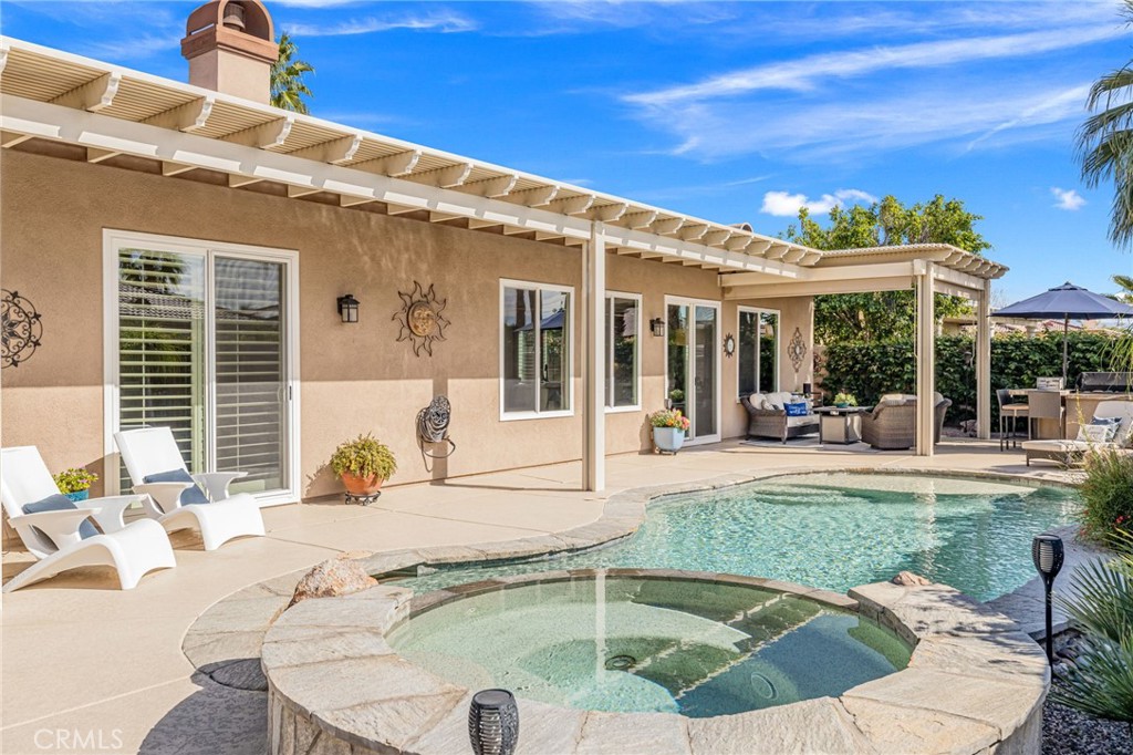 79851 Parkway Esplanade N