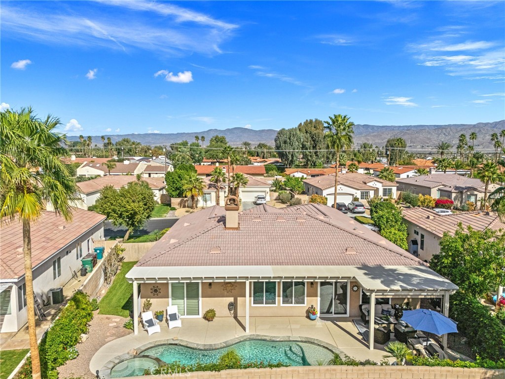 79851 Parkway Esplanade N