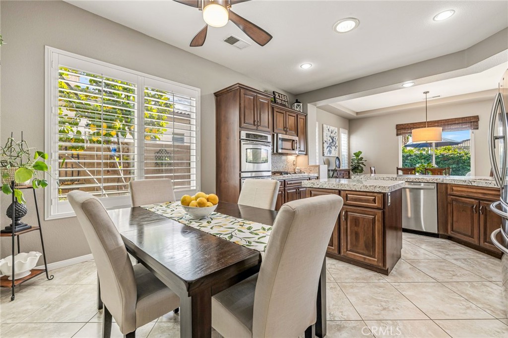 79851 Parkway Esplanade N