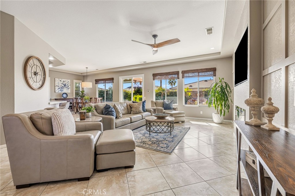 79851 Parkway Esplanade N