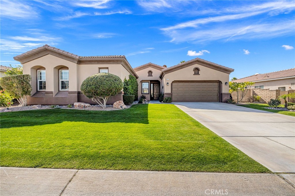 79851 Parkway Esplanade N