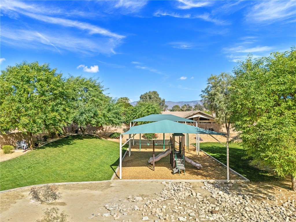 79851 Parkway Esplanade N