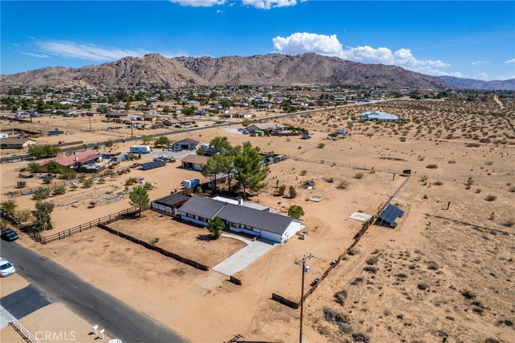 16433 Ocotilla Road