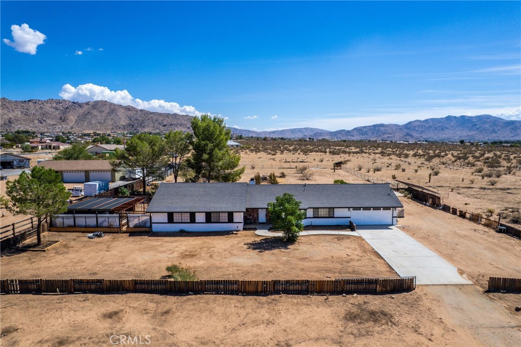 16433 Ocotilla Road