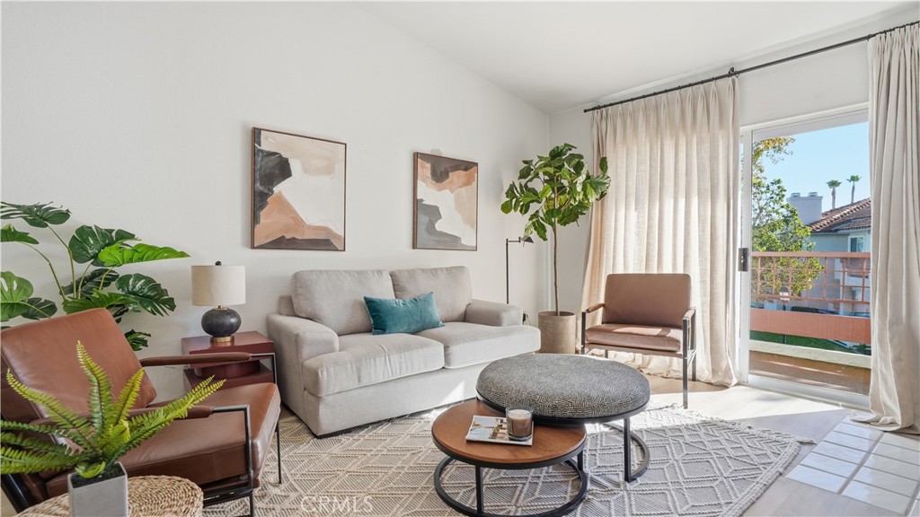 405 Ribbon Beach 249A