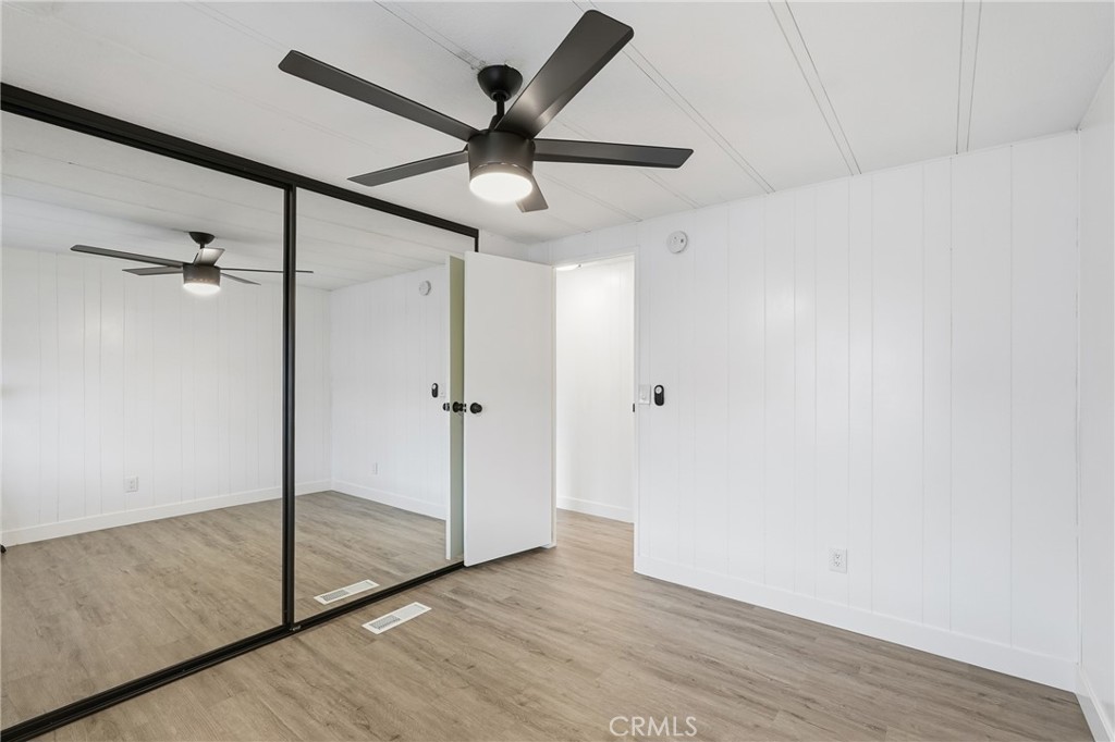 1456 E Philadelphia Street 275