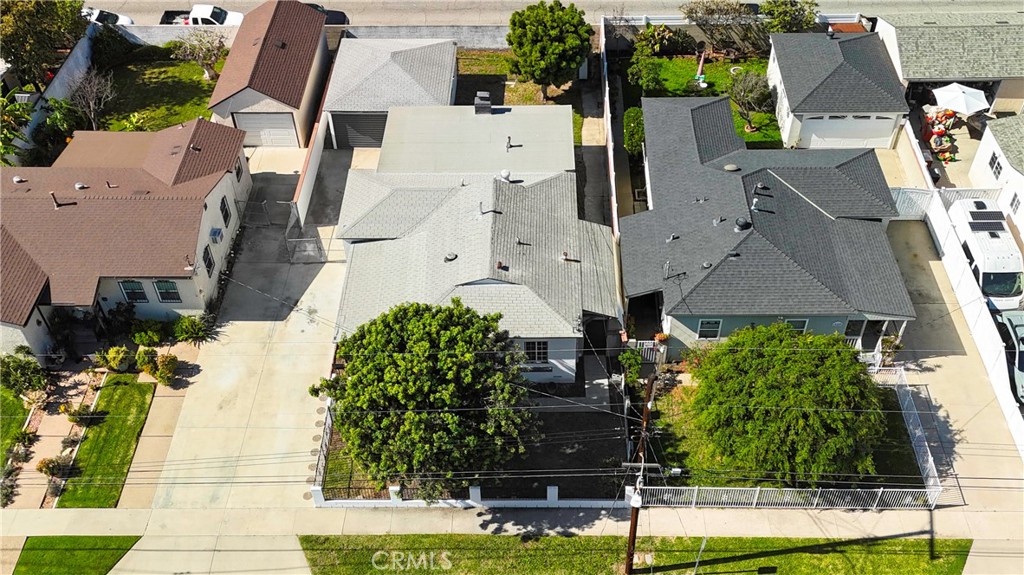 15613 Thornlake Avenue