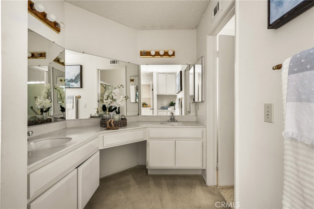 126 S Waterwheel Way