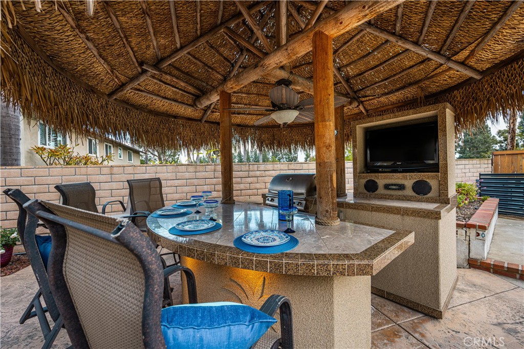 4681 Avenida De Las Estrellas