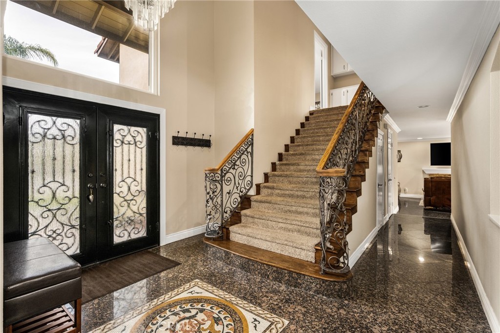 4681 Avenida De Las Estrellas