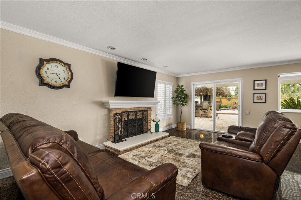 4681 Avenida De Las Estrellas