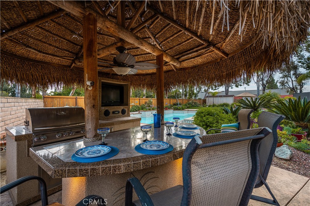 4681 Avenida De Las Estrellas