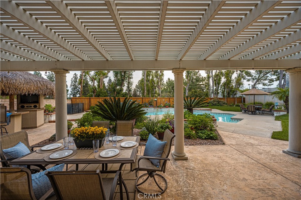 4681 Avenida De Las Estrellas