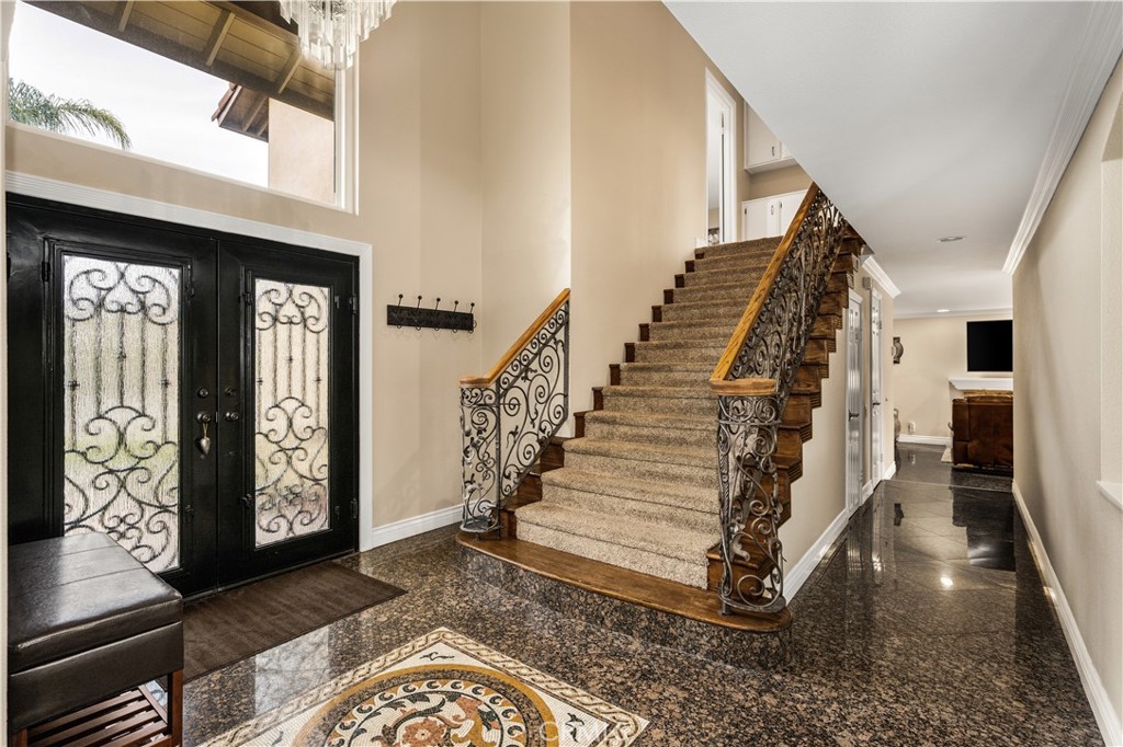 4681 Avenida De Las Estrellas