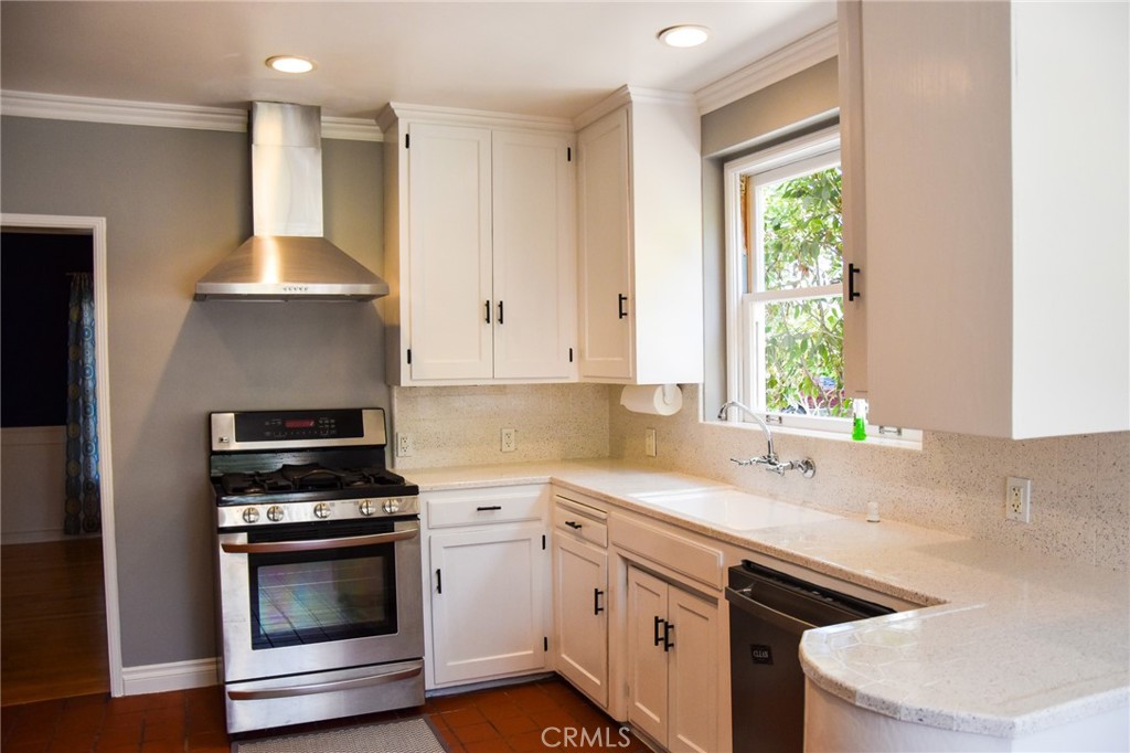 1407 N Towner Street