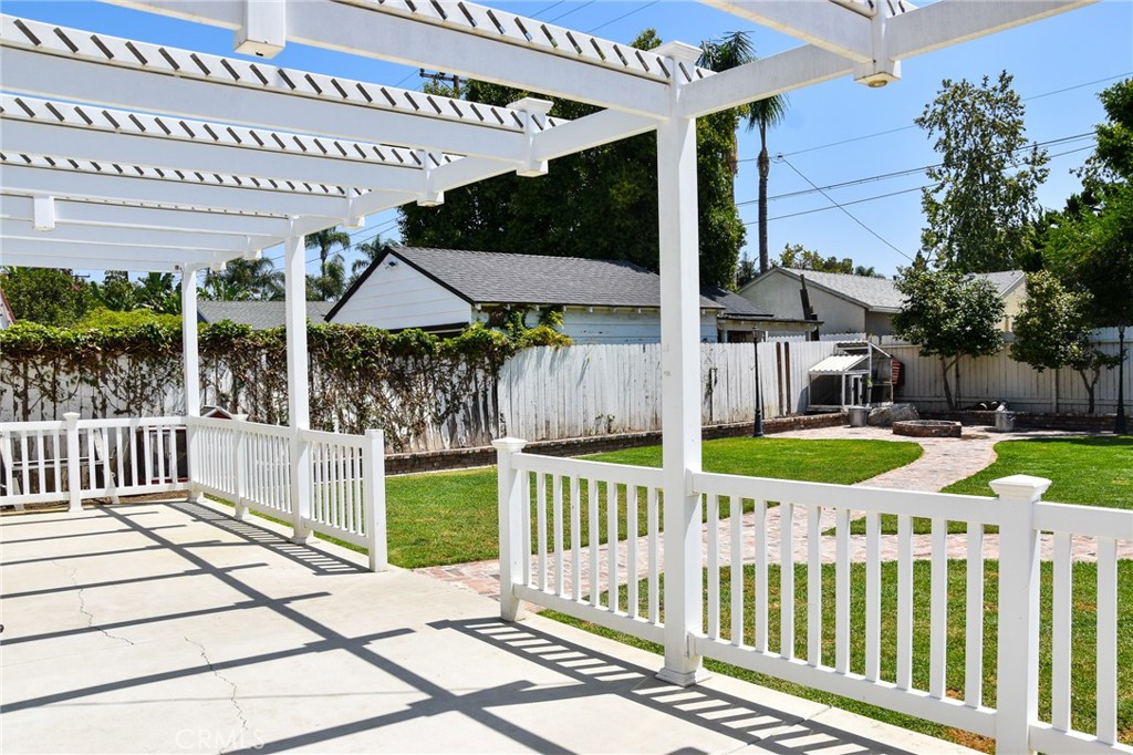 1407 N Towner Street