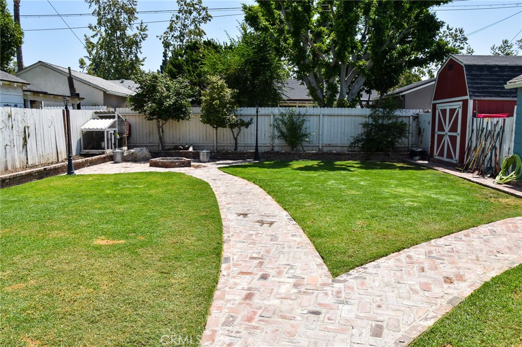 1407 N Towner Street