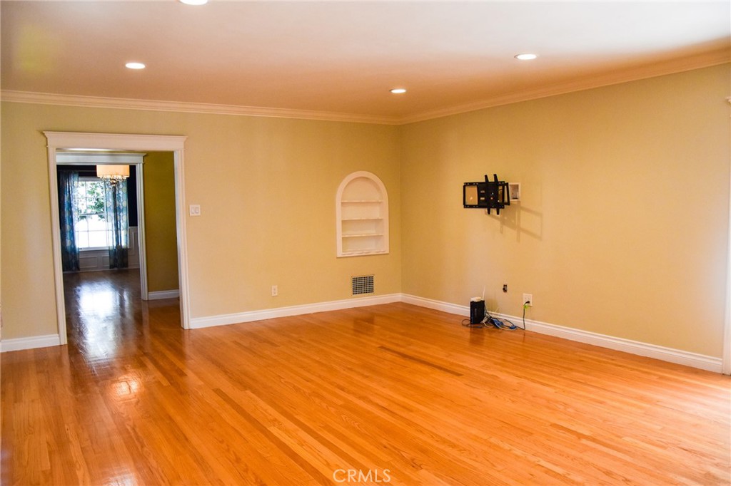 1407 N Towner Street