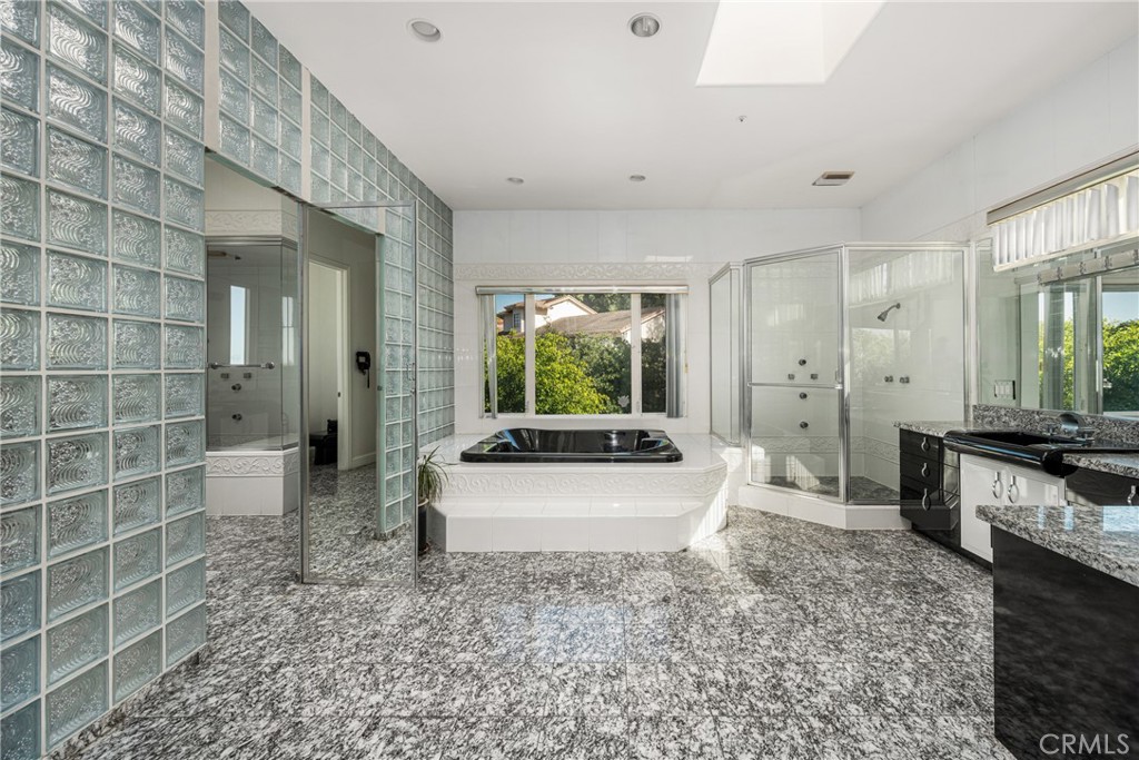 2820 Shadow Canyon Drive