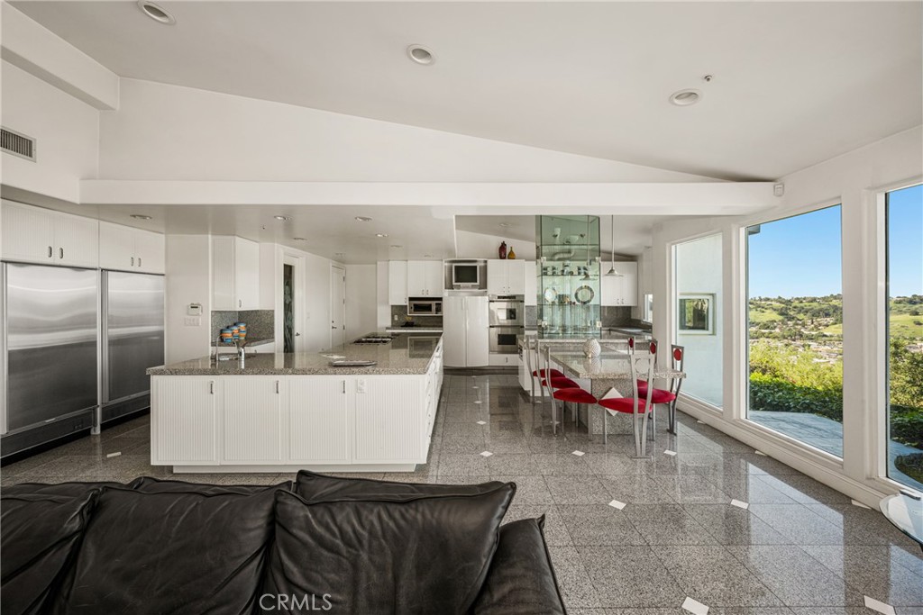 2820 Shadow Canyon Drive