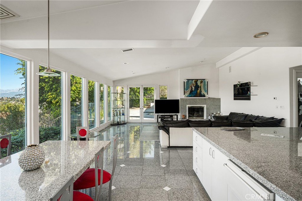 2820 Shadow Canyon Drive