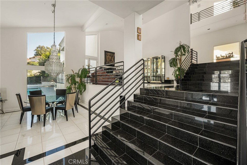 2820 Shadow Canyon Drive