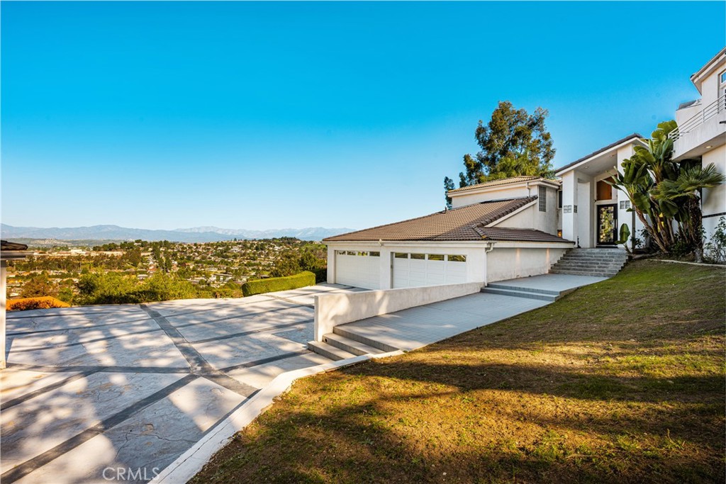 2820 Shadow Canyon Drive