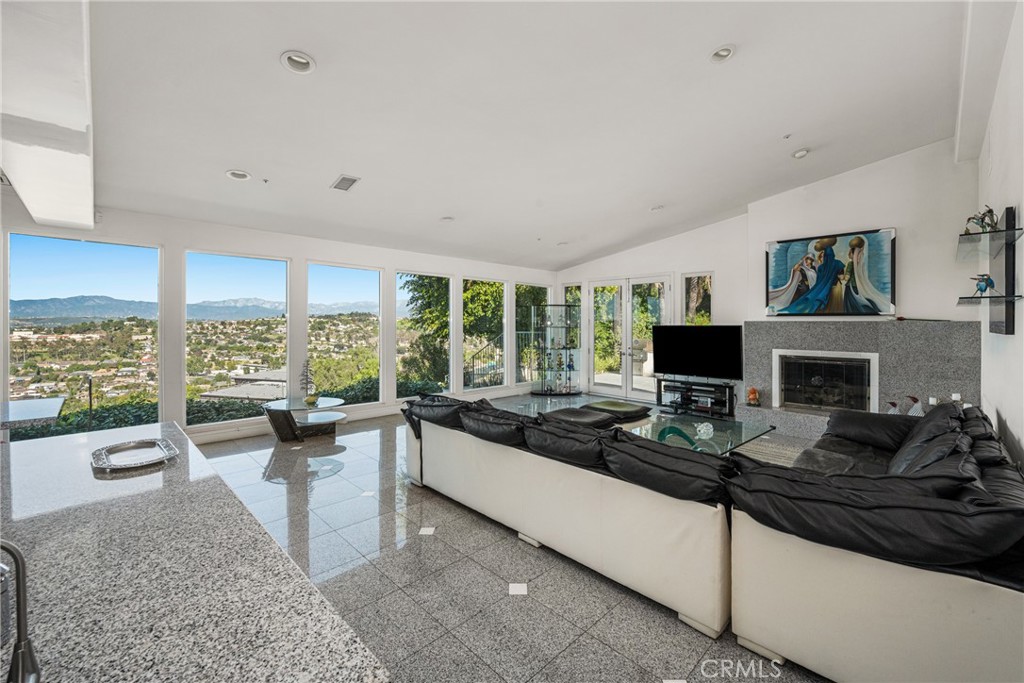 2820 Shadow Canyon Drive