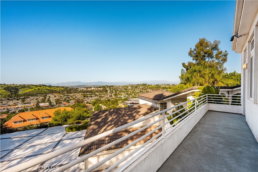 2820 Shadow Canyon Drive