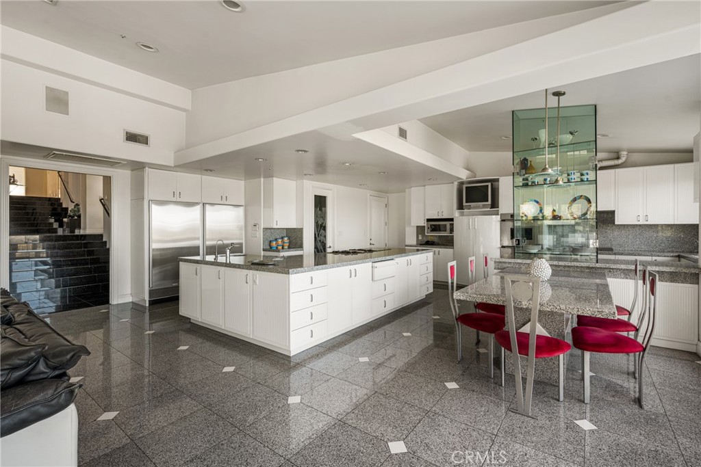 2820 Shadow Canyon Drive