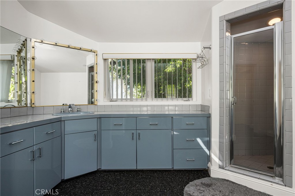 2820 Shadow Canyon Drive