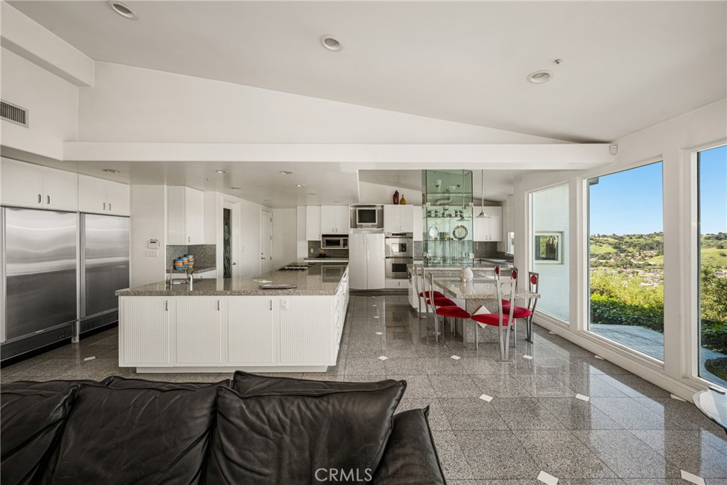 2820 Shadow Canyon Drive