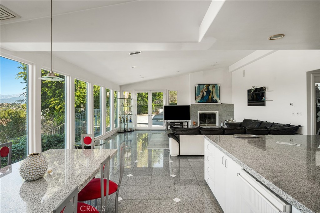 2820 Shadow Canyon Drive