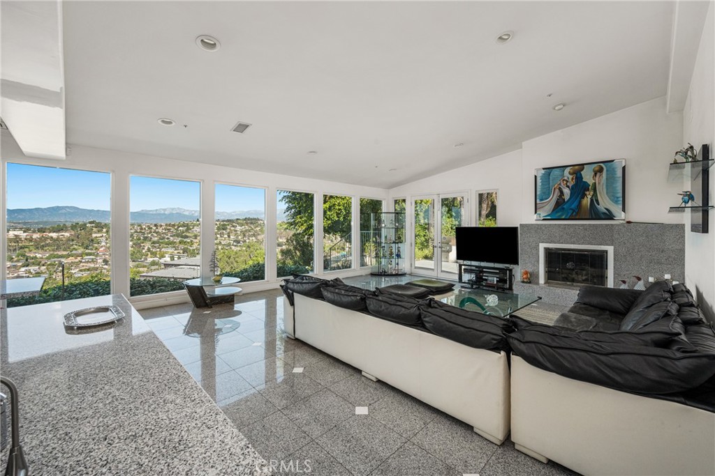 2820 Shadow Canyon Drive