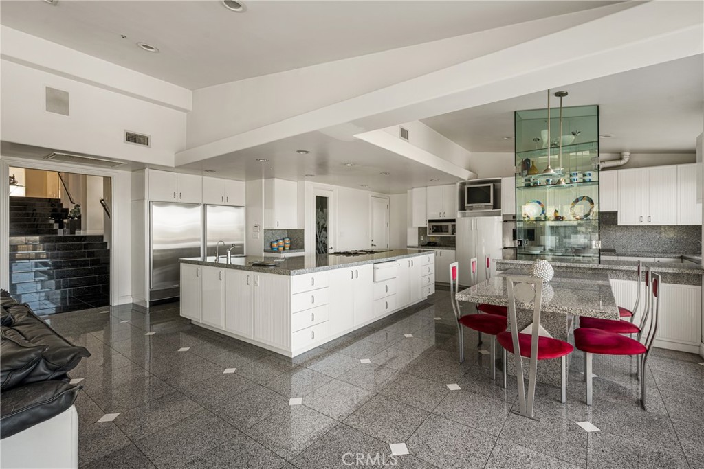 2820 Shadow Canyon Drive