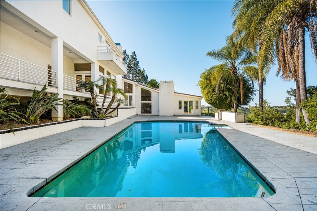 2820 Shadow Canyon Drive