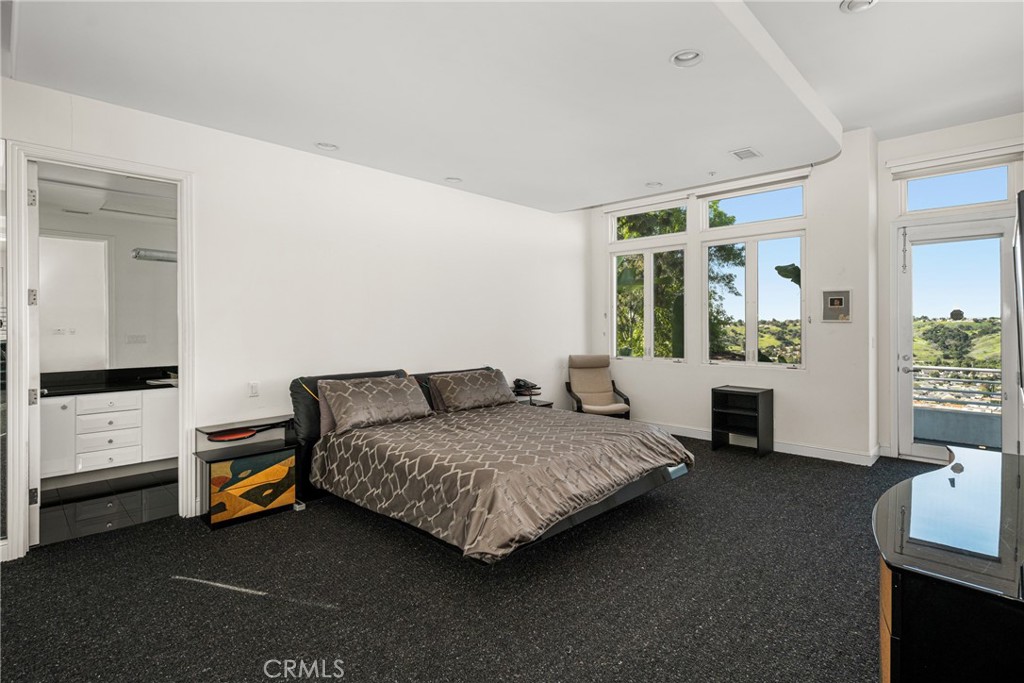 2820 Shadow Canyon Drive