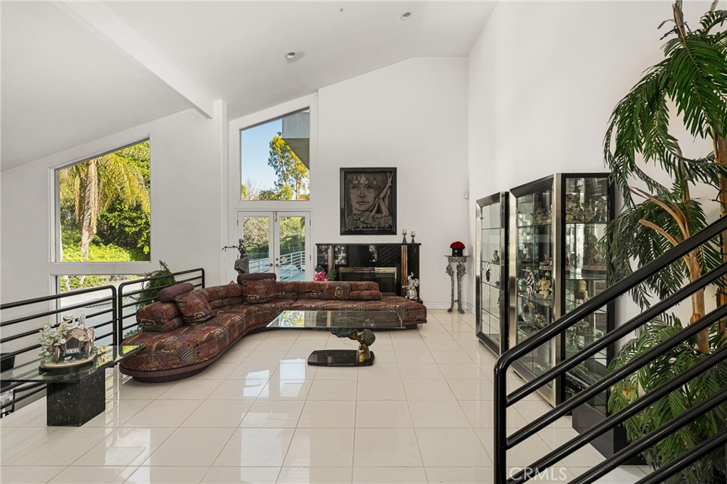 2820 Shadow Canyon Drive