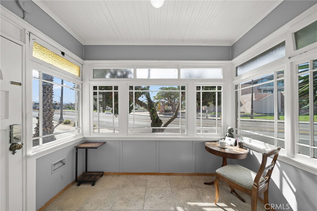 310 North Pacific Coast Highway