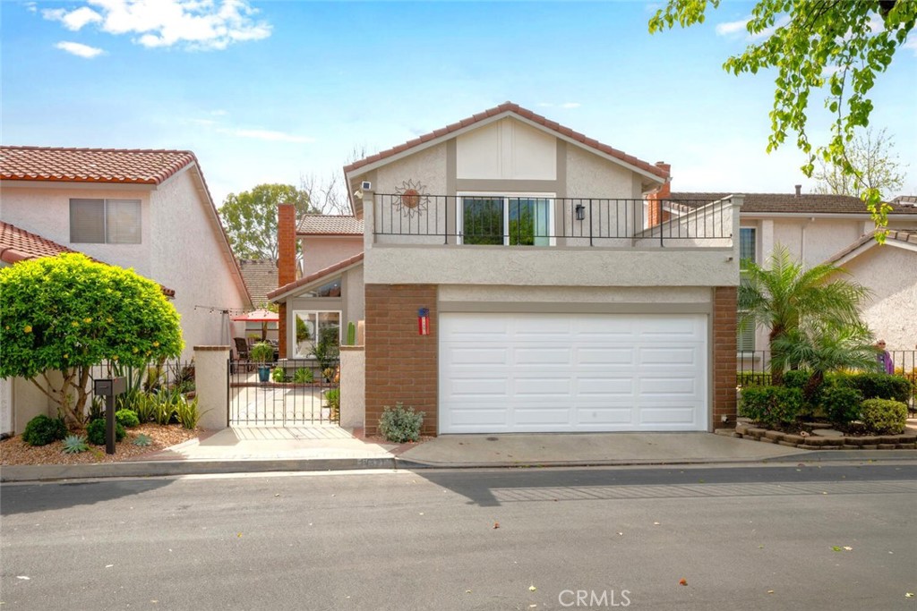 11371 Harkers Court