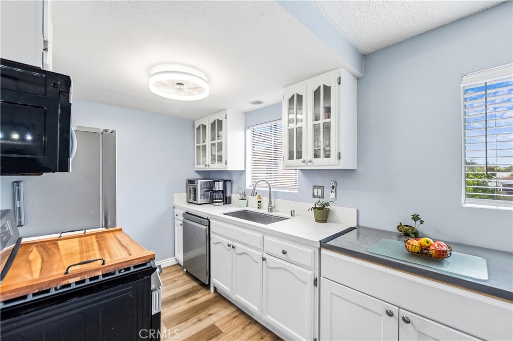21522 Belshire