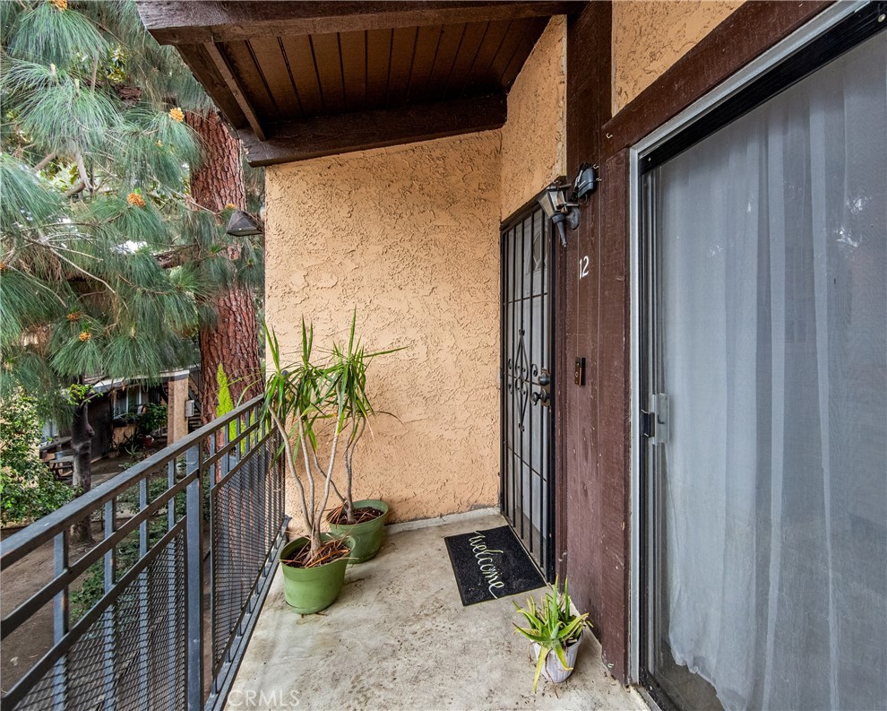 21522 Belshire